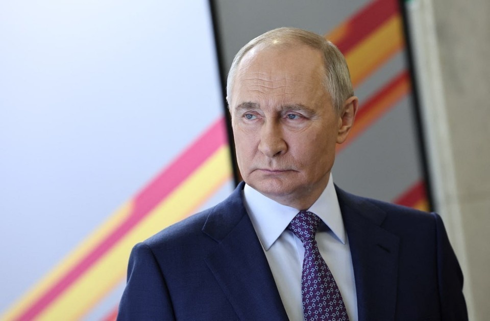    Путин ратифицировал протокол по отмене соглашения 1993 года по беженцам REUTERS