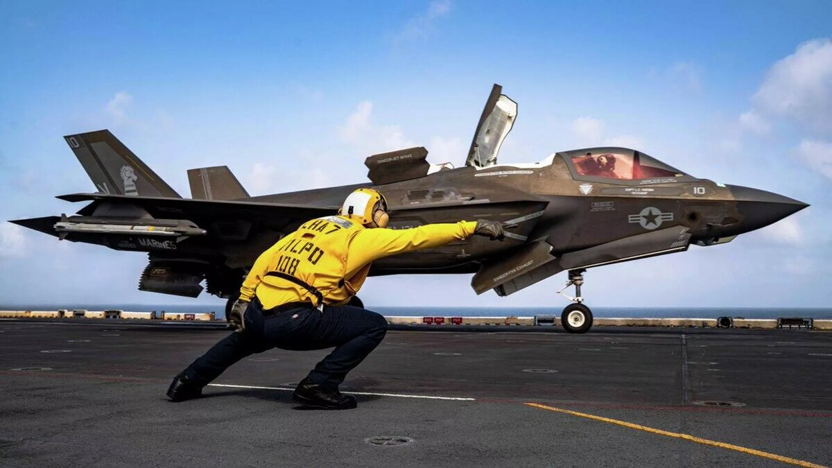 США ударили по ракетным установкам и катерам в южном Иране/© Photo : Страница CENTCOM в соцсетях
