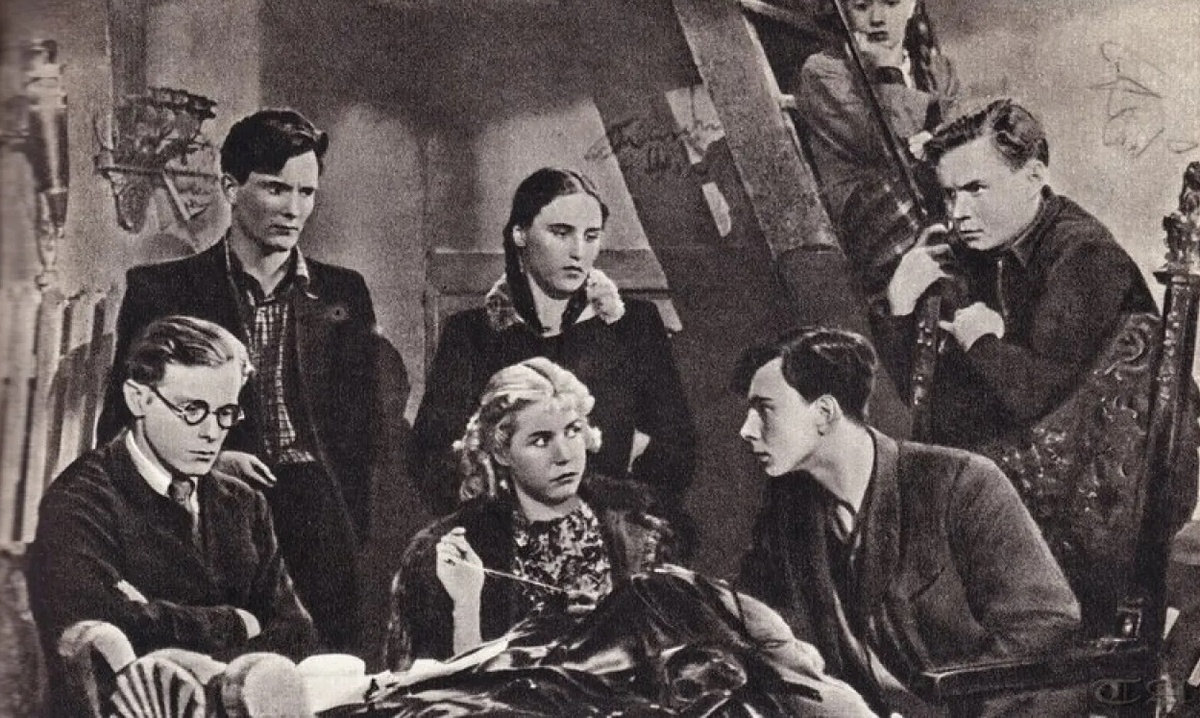 Кадр из фильма «Молодая гвардия» (1948). Кинопоиск.ру.