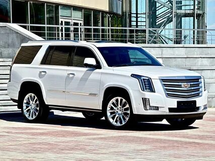 «Cadillac Escalade: американский люкс, который не нуждается в представлении»