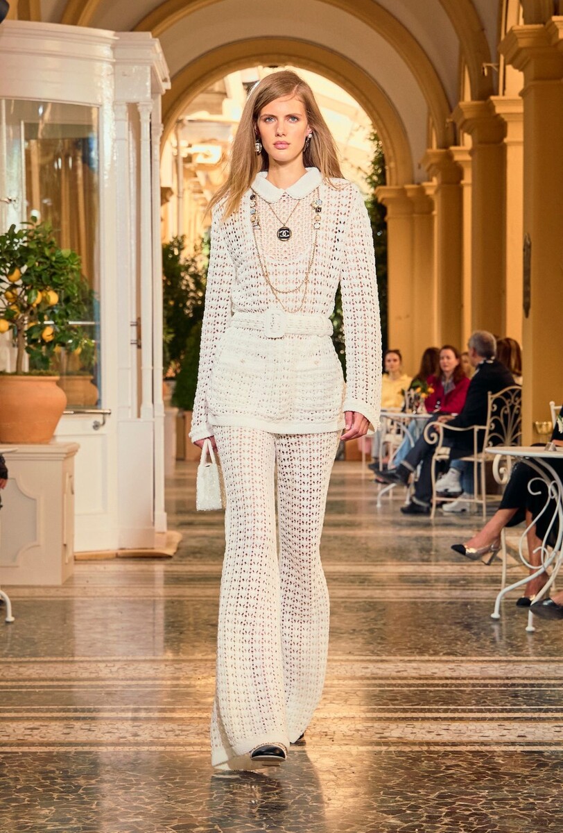 CHANEL Cruise 