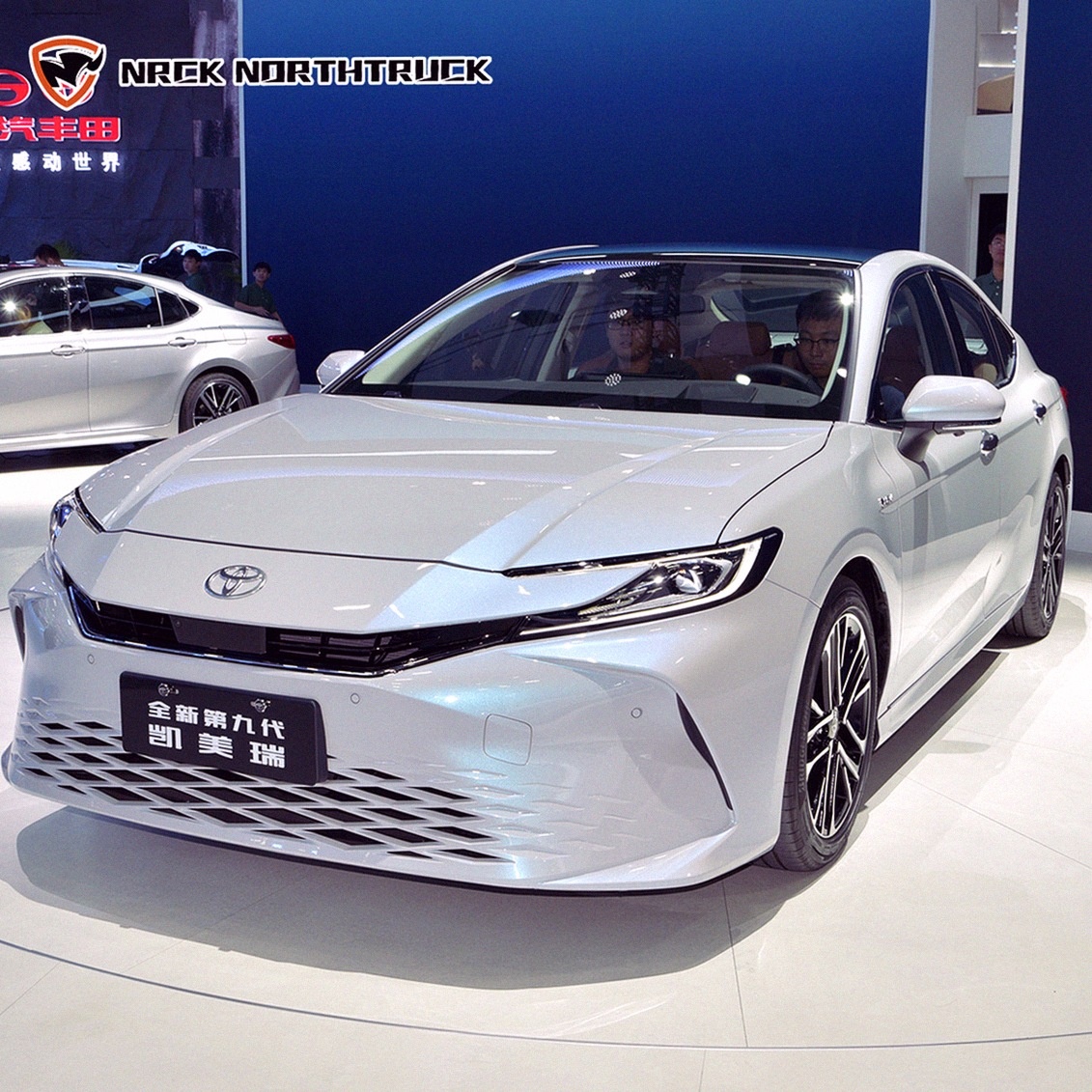 Toyota Camry нового поколения - сборка Китай. Та же марка, но другой адрес завода.