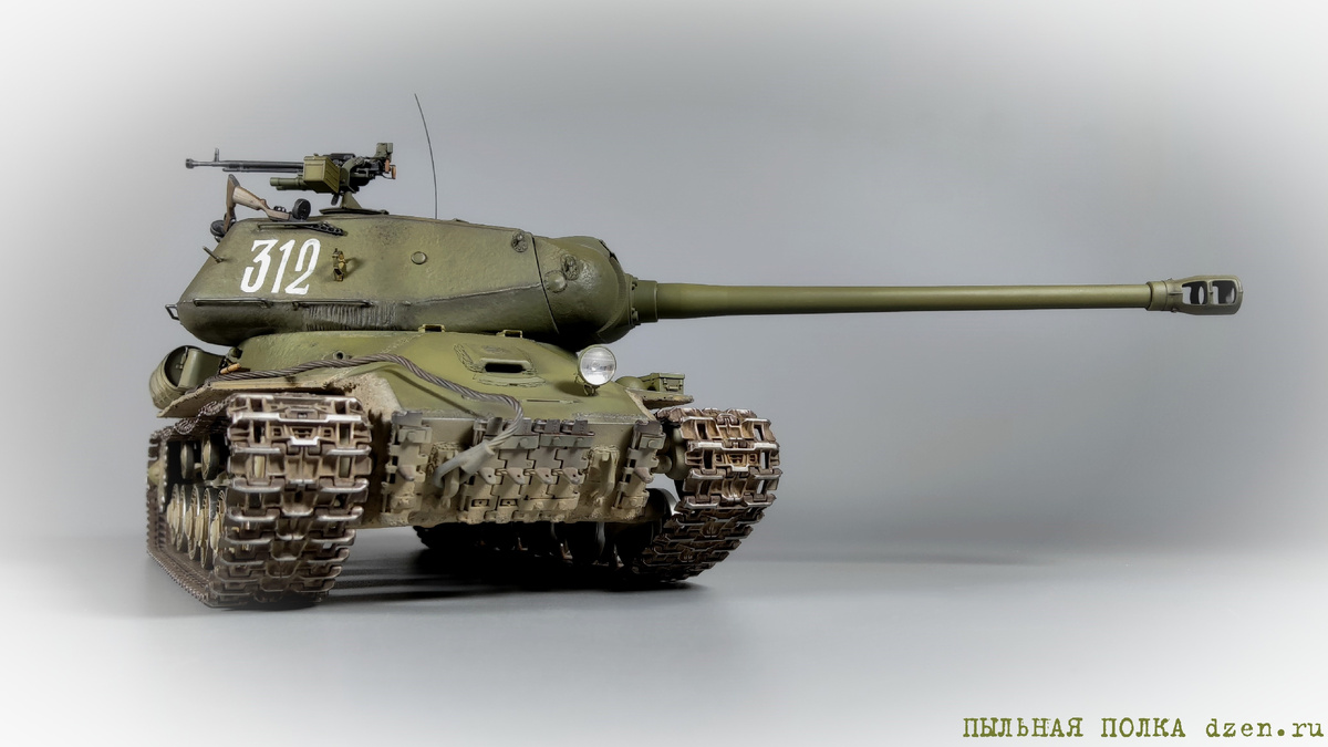 ИС-2 УЗТМ обр. 1944 г. 1/35 «Звезда» 3708.