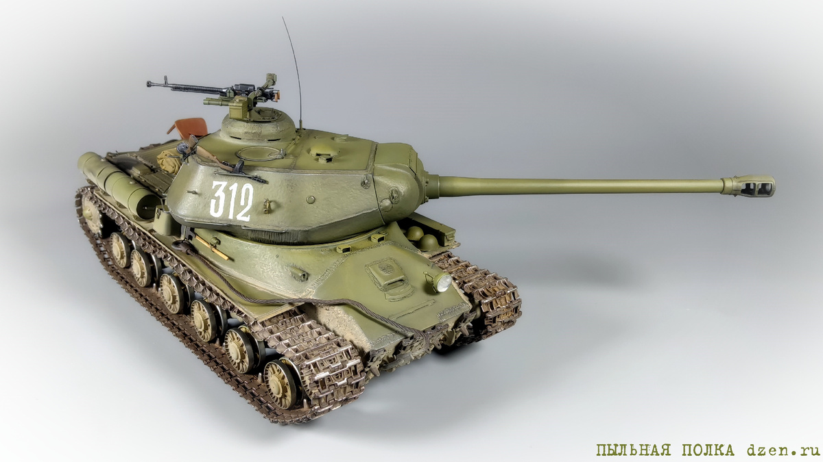 ИС-2 УЗТМ обр. 1944 г. 1/35 «Звезда» 3708.