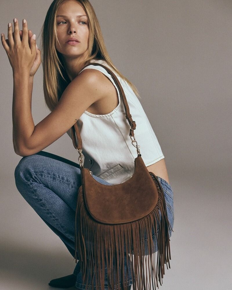 Фото Pinterest Reserved Embraces Cowgirl Glam for Summer