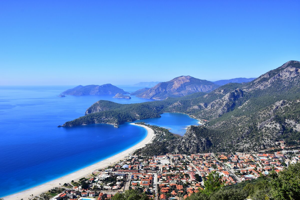 Фото: Cemgazi Yoldaş / Pexels (Олюдениз, Турция)