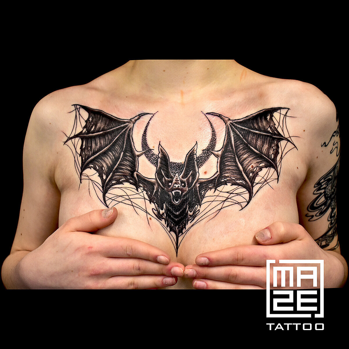 Maze Tattoo на Новокузнецкой
