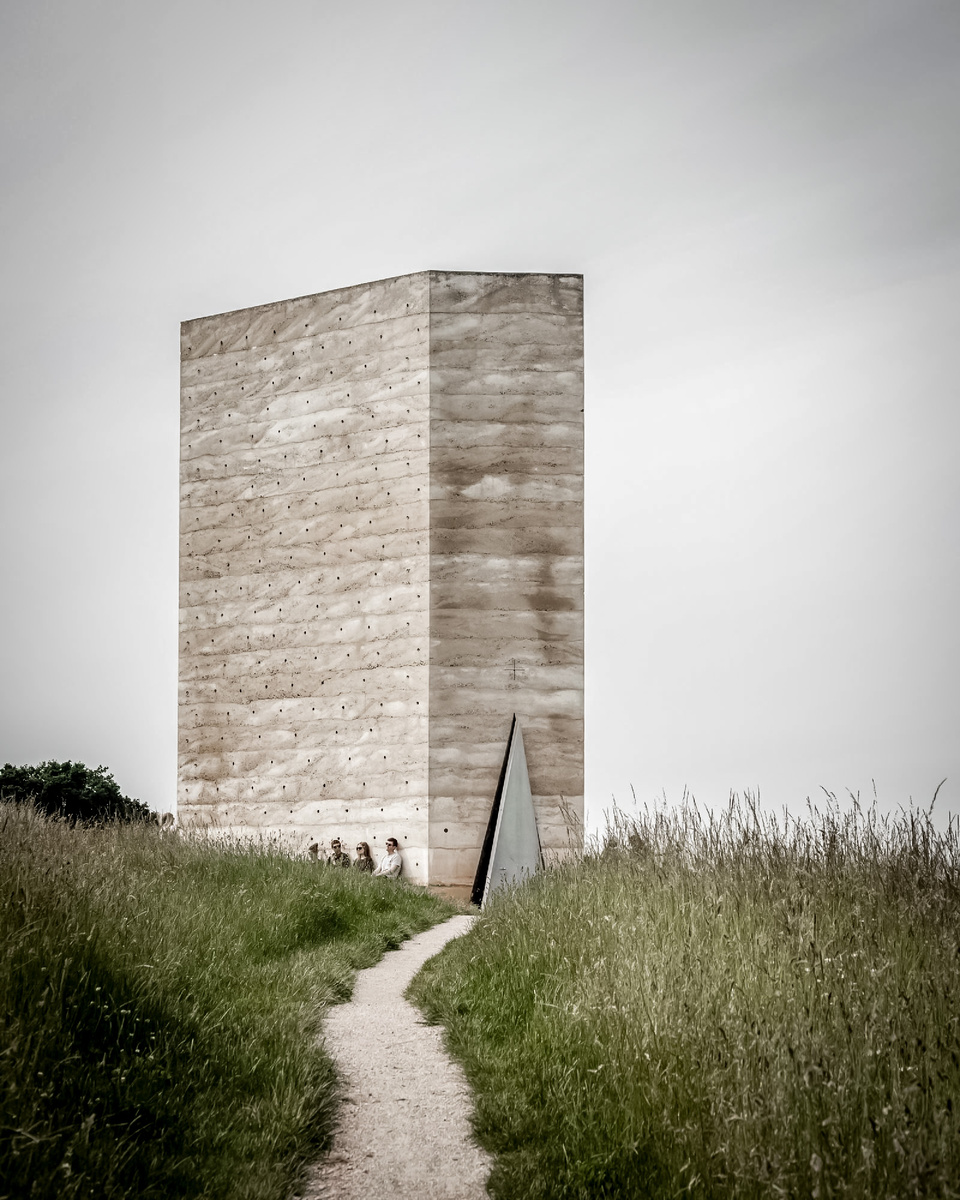 Architect: Peter Zumthor | Geo: Haldenstein, Switzerland