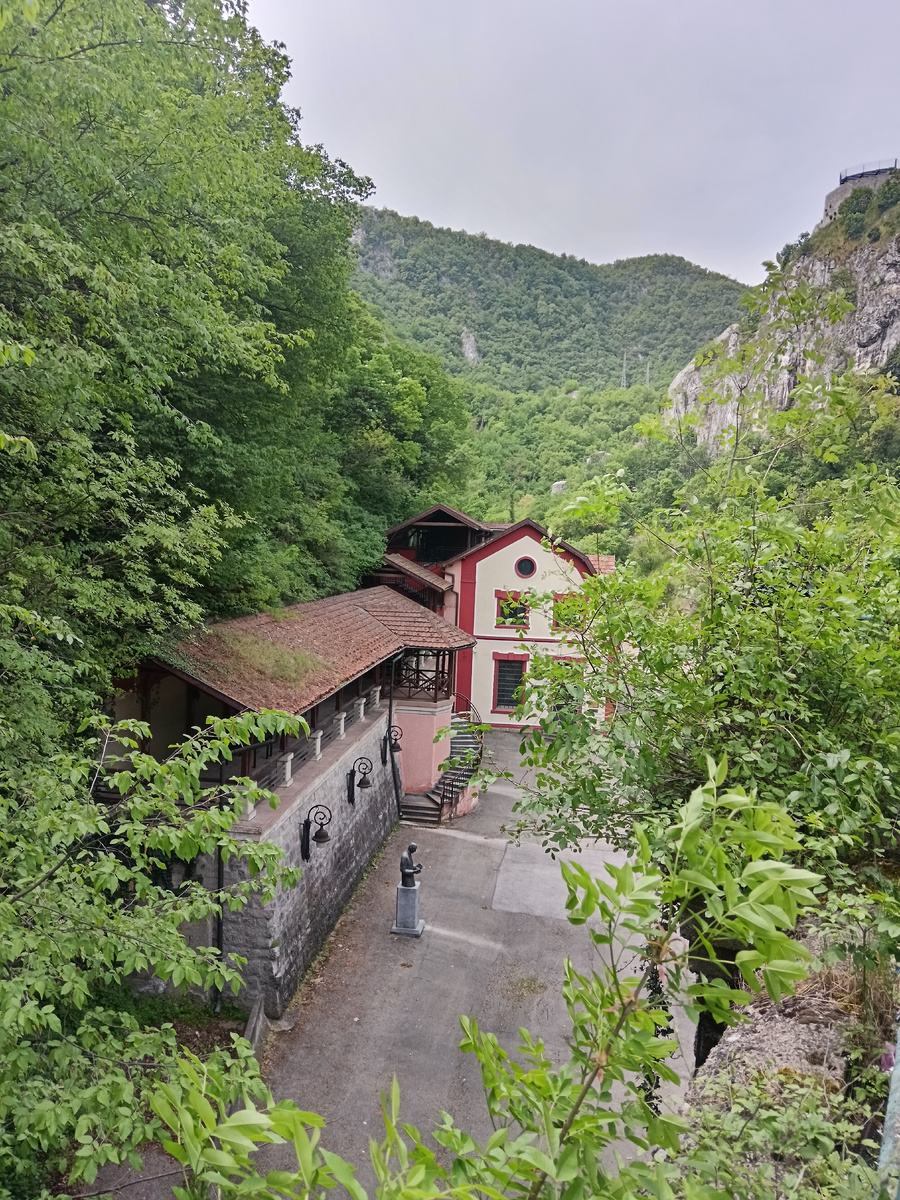 Музей Тесла в Ужице. Фото автора.