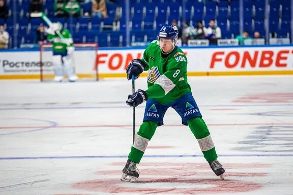 https://hcsalavat.ru/news/aleksandr-komarov-volnenie-ushlo-momentalno-kogda-vybezhal-na-lyod/