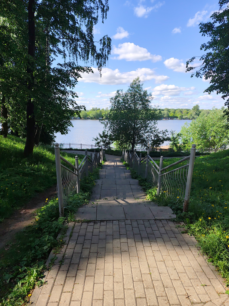 Парк в Подмосковье, где находится замок