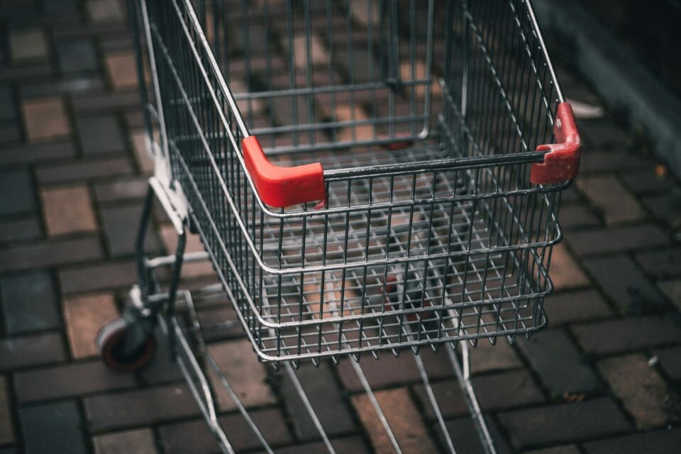    Магазин, покупки, тележка. Источник: unsplash.com