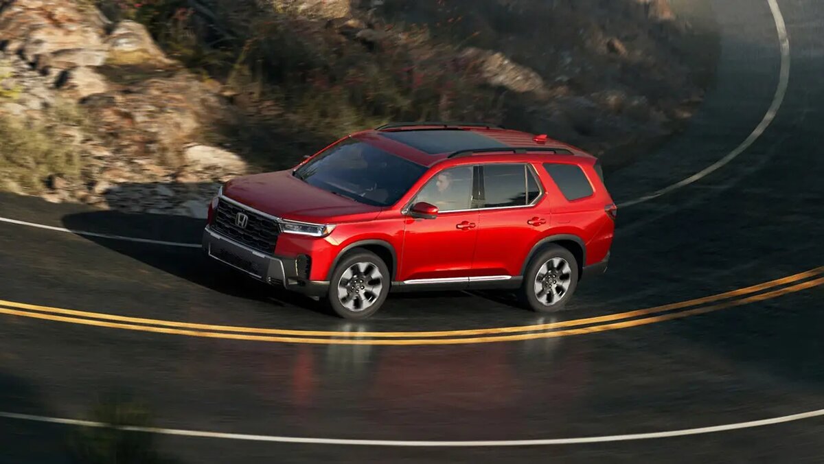    © automobiles.honda.com