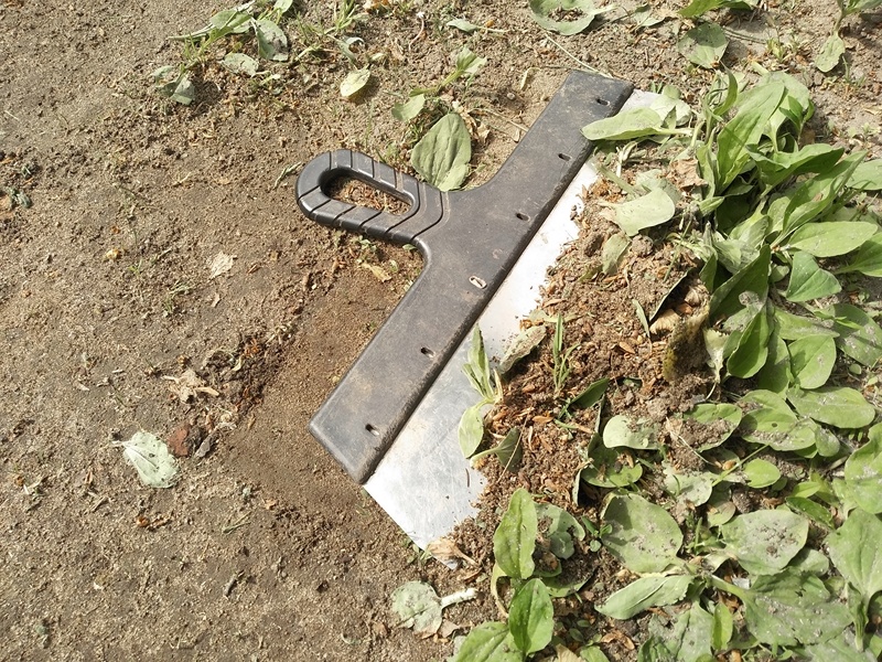 Широкий шпатель