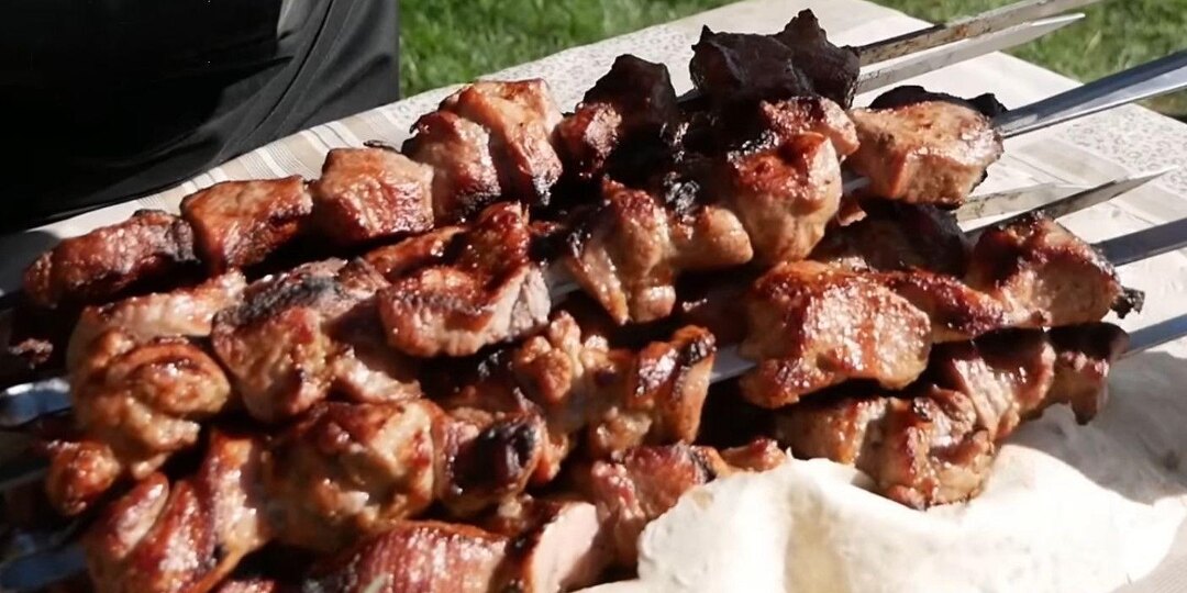 Забудьте про сухое мясо! Кефир превращает свинину в ресторанный деликатес вкусный и сочный🤤🔥