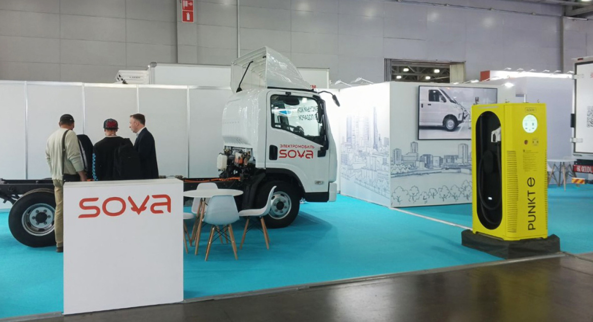 Партнерство PUNKT E и Sova Motors в рамках выставки COMVEX, 2026
