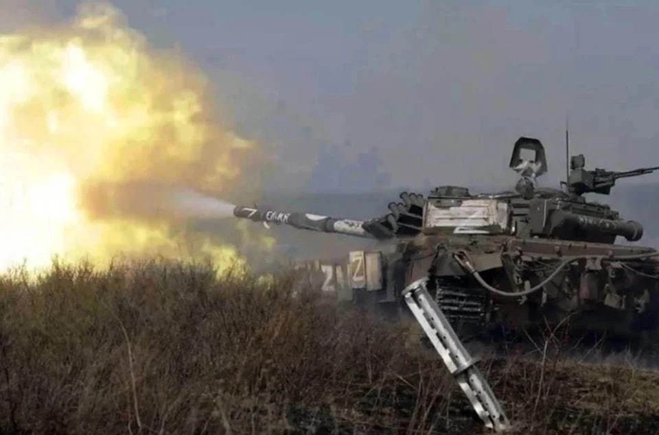    Военнослужащие группировки войск «Центр» ВС РФ наносят поражение ВСУ в ДНР (архивное фото) Александр КОЦ