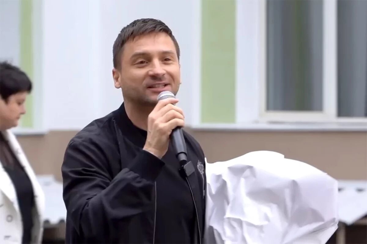    Звезда в школе!