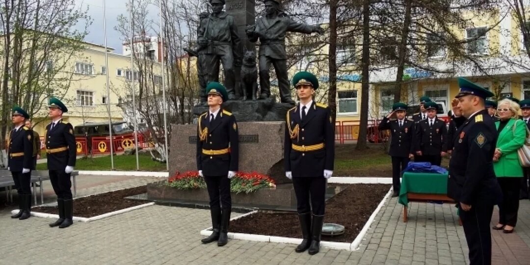 День пограничника в России: история, интересные факты и примеры поздравлений