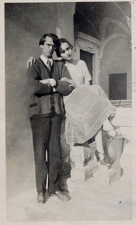 В. Ф. Ходасевич и Н. Н. Берберова в Сорренто на вилле Горького (1925)