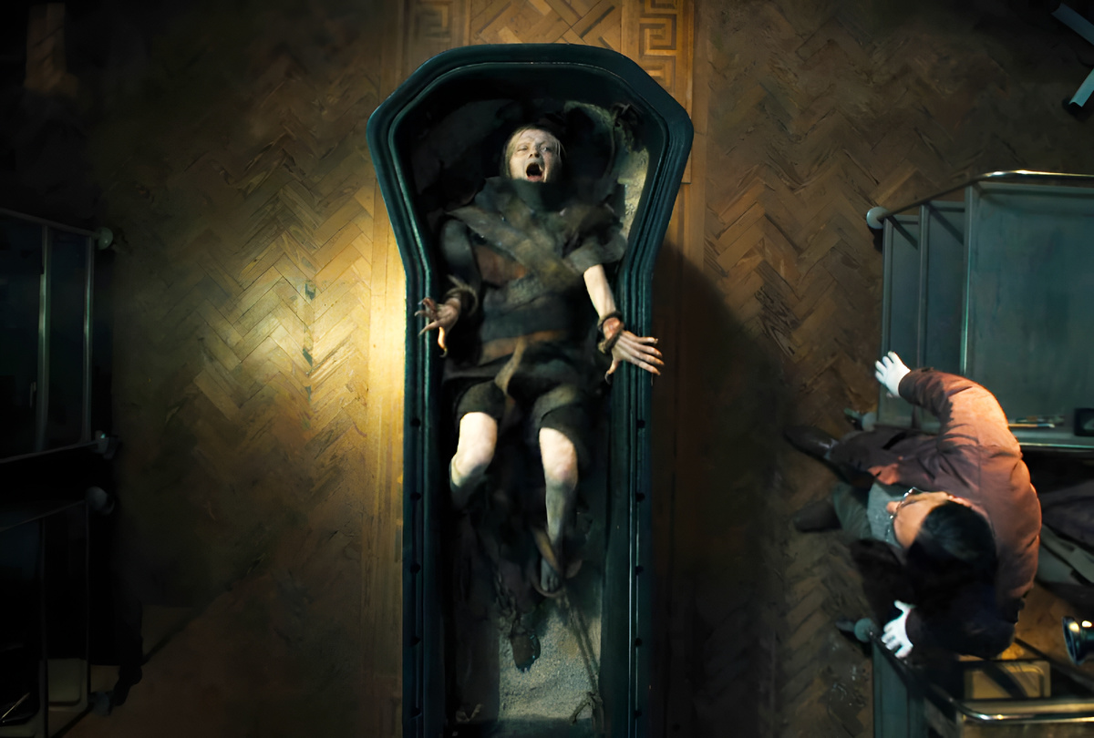 Кадр из фильма The Mummy. Режиссер: Ли Кронин. Производство: Atomic Monster, Blumhouse Productions, Copernicus Films S.L., Doppelg?ngers, New Line Cinema, Ontario Creates, Wild Atlantic Pictures