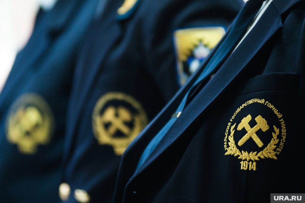     Более 150 студентов могли платить посредникам за зачеты и удовлетворительные оценки