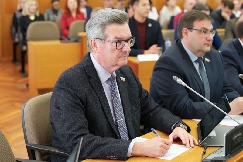 В Вологодской области для студентов введут большие выплаты за работу в школе