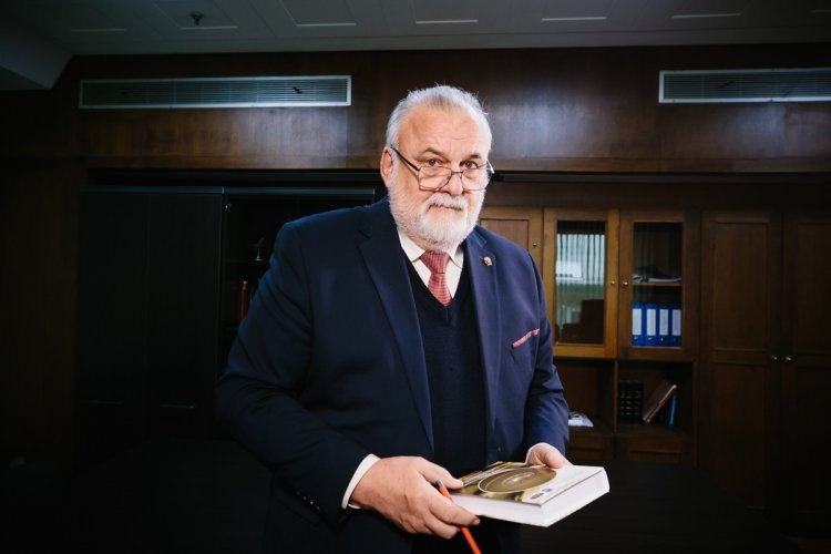 Евгений Николаевич Каблов рассказал о возможностях аддитивных технологий и достижениях НИЦ «Курчатовский институт» — ВИАМ в этой области.Фото: Ольга Мерзлякова / «Научная Россия» / архив
