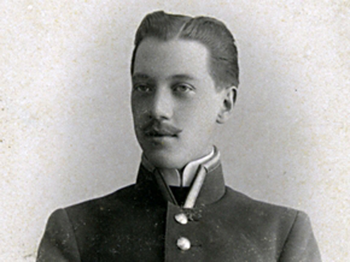 Николай Гумилёв в 1906 году