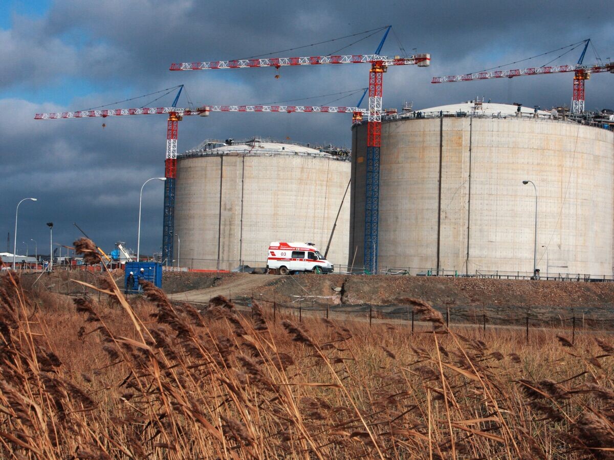    Строительство завода по сжижению природного газа (СПГ)© РИА Новости . Алексей Никольский