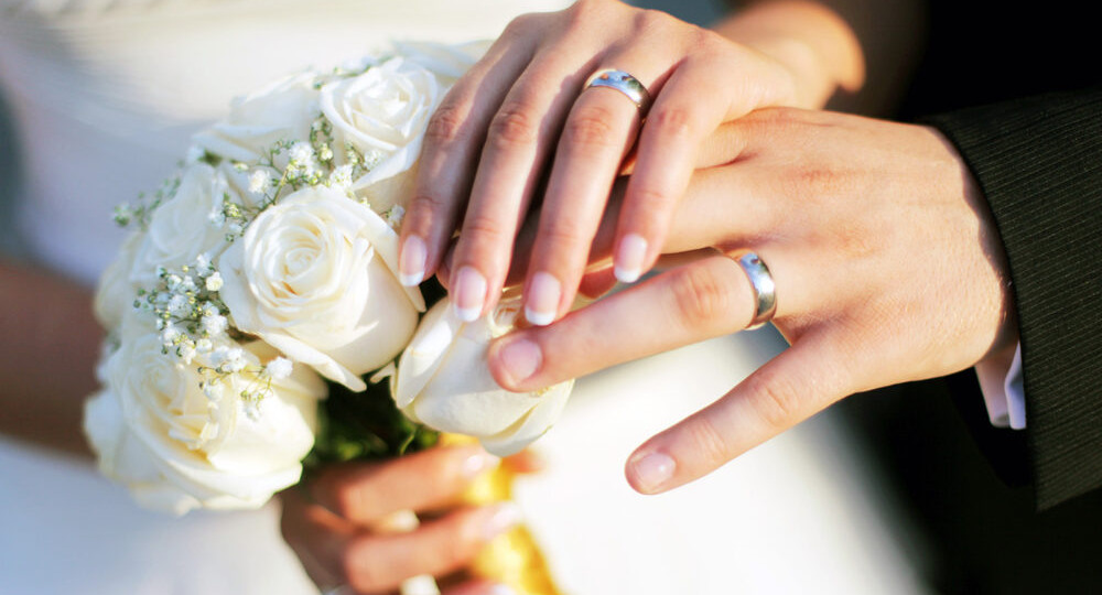 Шведам с 1 июля запретили браки с родственниками