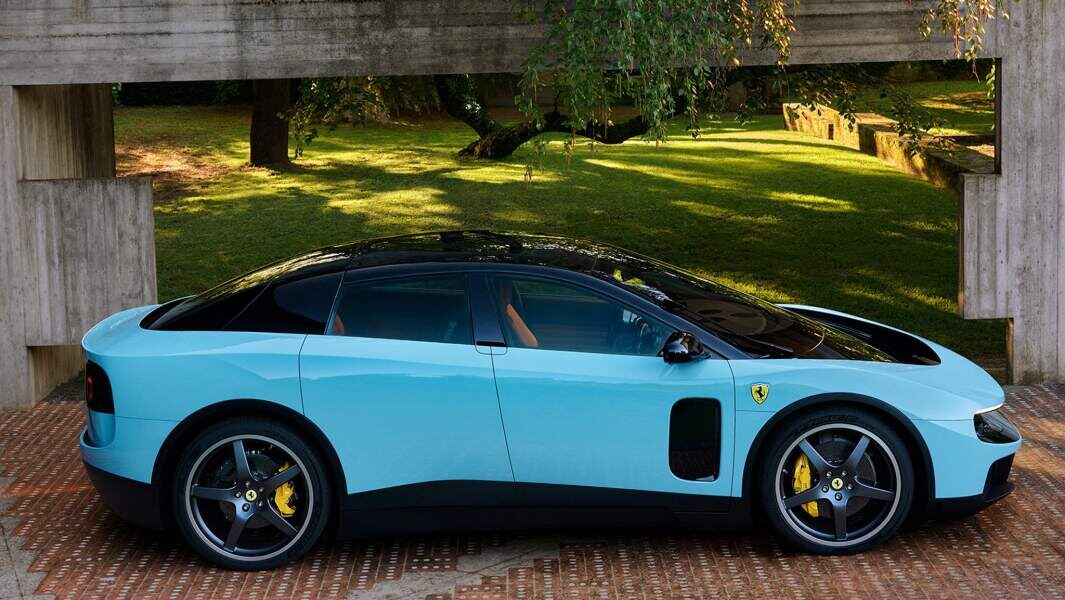    Фото: Ferrari/Handout via REUTERS