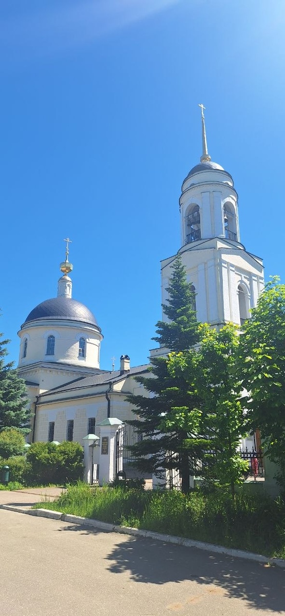 В Радонеже.