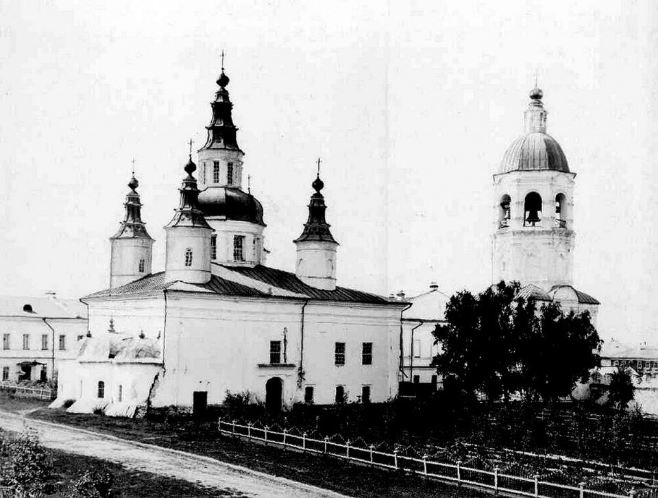 Преображенский собор Знаменского монастыря в Тобольске (1685-1691)