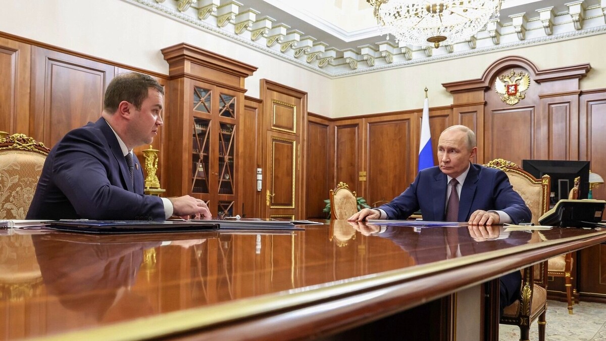    Виталий Хоценко представил президенту сразу несколько инициатив и успешных наработок   www.kremlin.ru