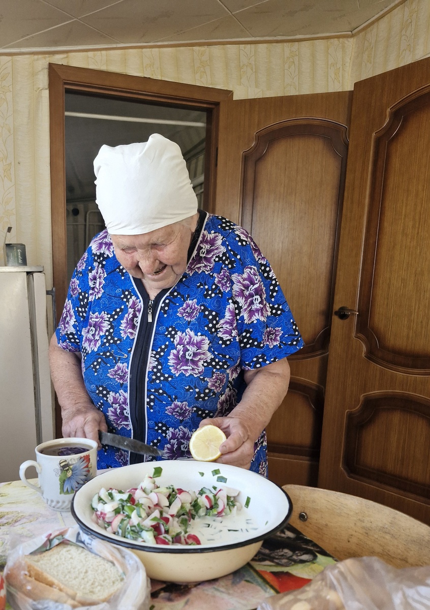Тазик салата, это не фигура речи)))