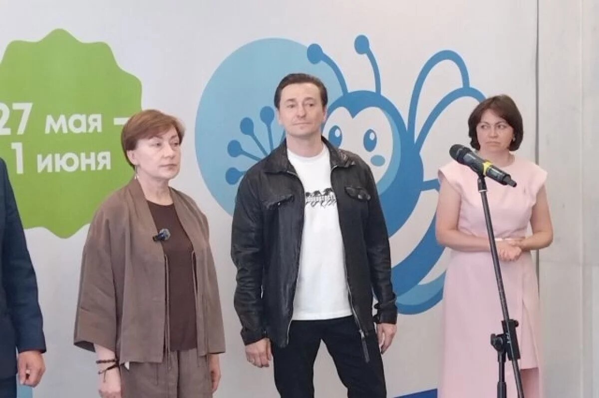    В Уфе актёр Сергей Безруков открыл «Эхо Большого Детского фестиваля»