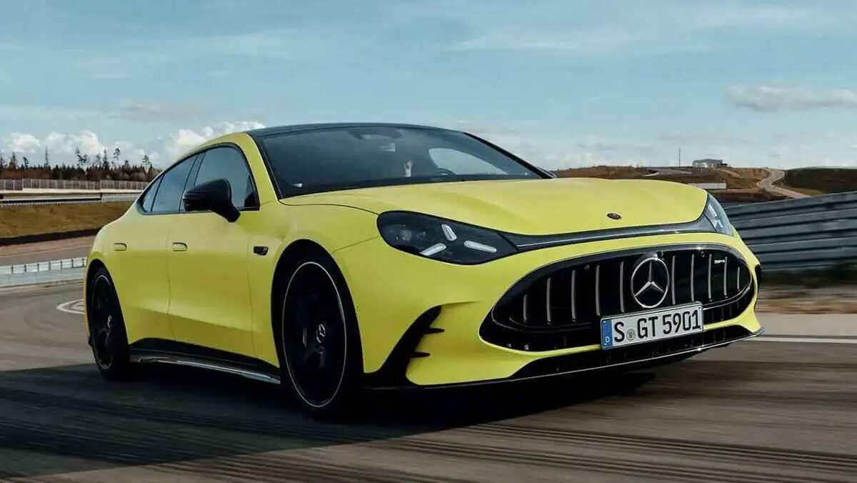    mercedes-amg.com