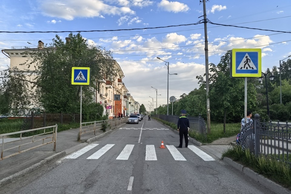    Пенсионер сбил девушку на пешеходном переходе. Фото: Госавтоинспекция Свердловской области