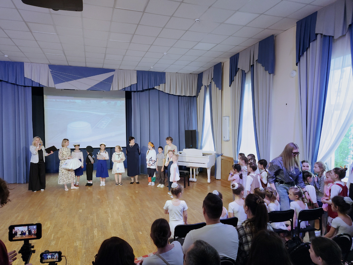 Участники праздничного мероприятия «Мы — Севастопольцы»