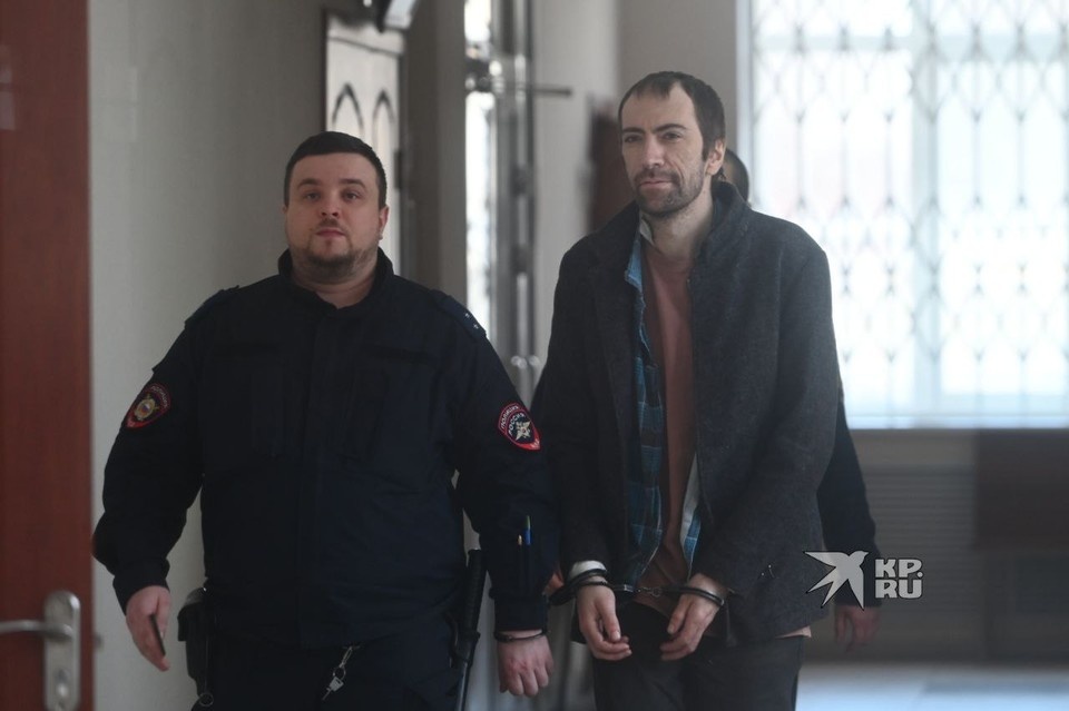    Егор Батищев забил брата молотком и спрятал труп в мастерской Ольга ЮШКОВА