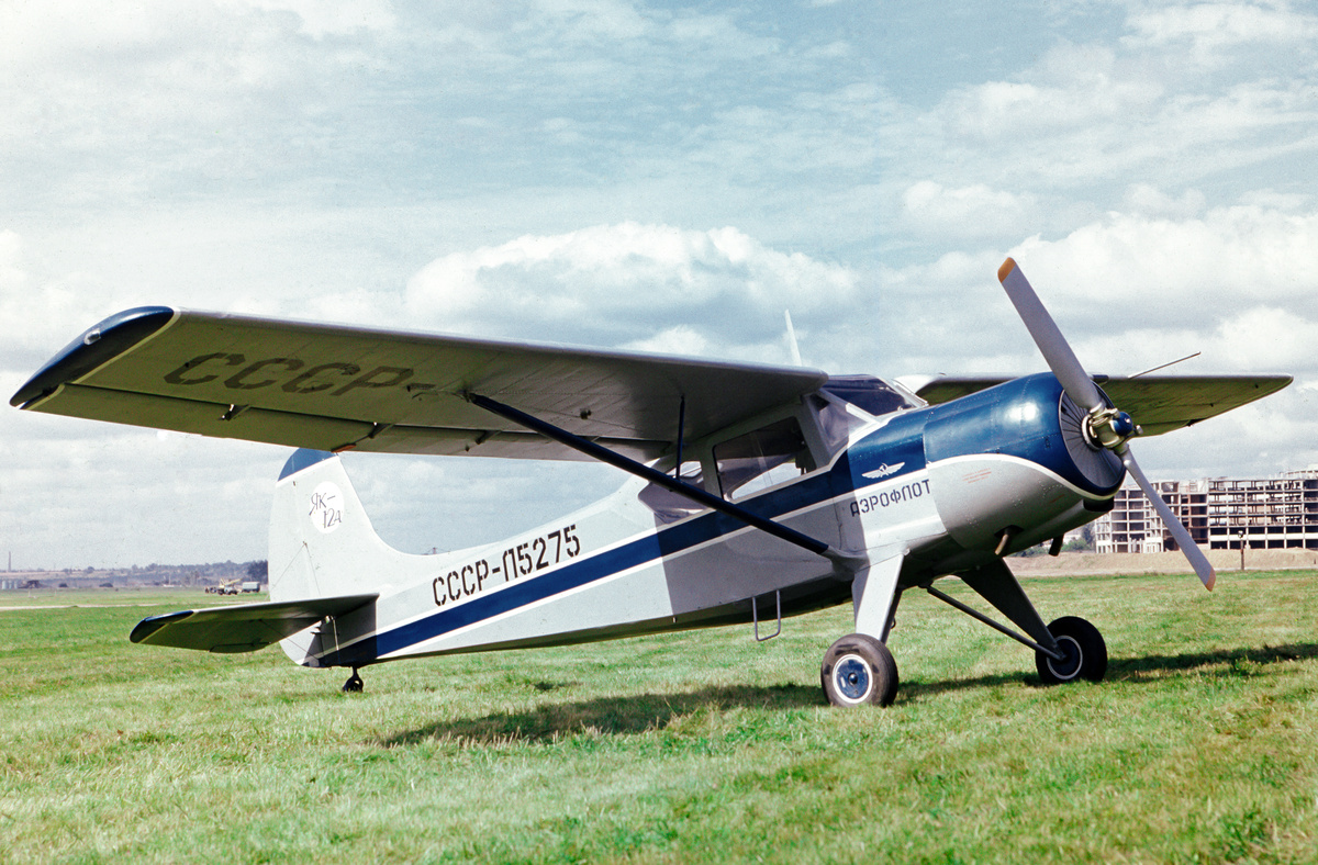 Саммолёт Як-12А,1978 год.