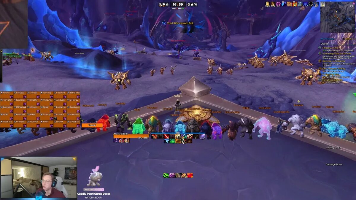 Группа из 30 друидов в рейде «Шпиль Бездны» в World of Warcraft. Источник: Twitch   📷