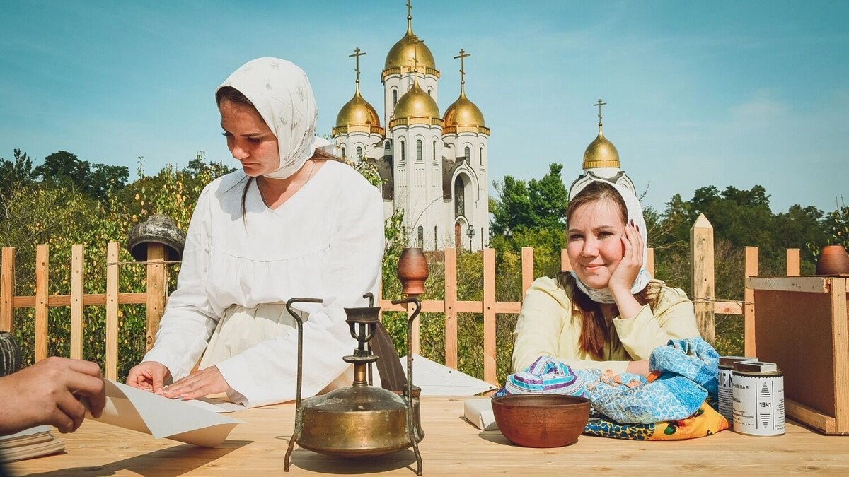    Зеленые святки — время единения с природой   1MI