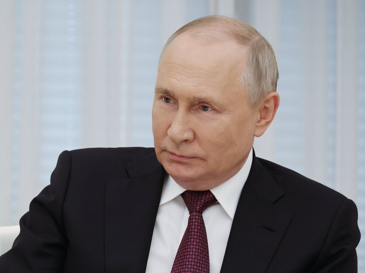    Встреча президента РФ В. Путина с экипажем танка "Алеша"© РИА Новости . Михаил Климентьев