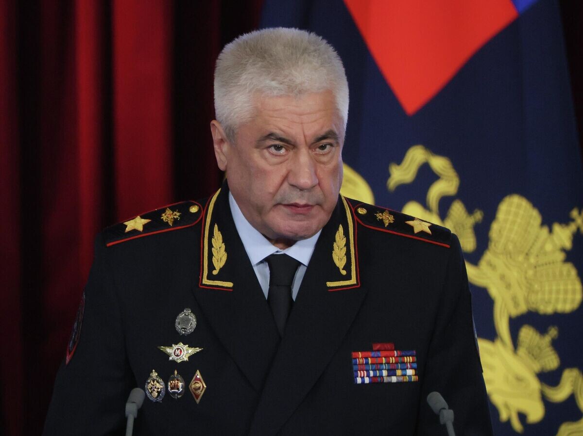    Министр внутренних дел РФ Владимир Колокольцев выступает на ежегодном расширенном заседании коллегии Министерства внутренних дел РФ | © РИА Новости / POOL