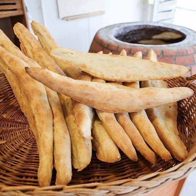 https://ambebi.ru/article/338-tone-shoti-i-gruzinskii-lavash-vidy-khleba-v-drevn/
