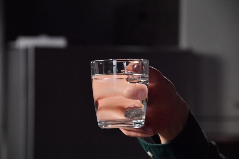    В Якутске воду из Лены очищают активированным углем Владимир ВЕЛЕНГУРИН