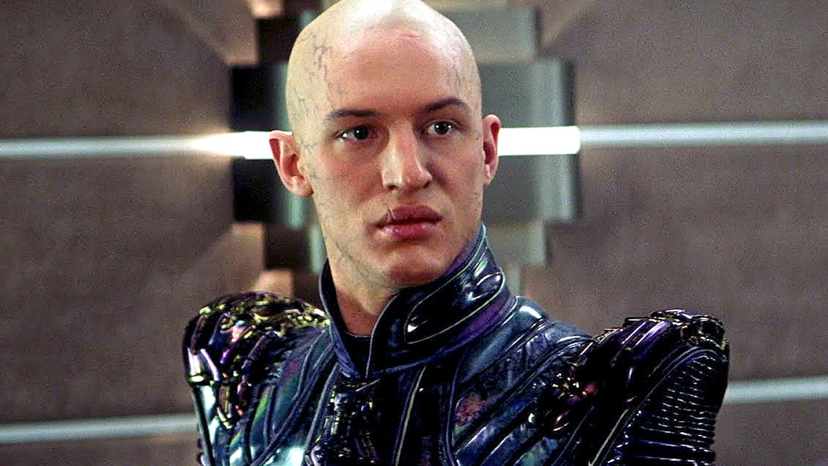 Star Trek: Nemesis (2002) / Paramount Pictures