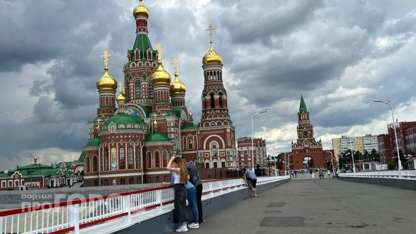    Про Город